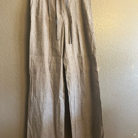 BCBGMAXAZRIA WOMEN’S PANTS SIZE 06 - Picture 1 of 7
